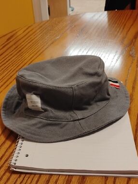 Thom Browne Gray Canvas Bucket Hat with Stripe Detail Size 0